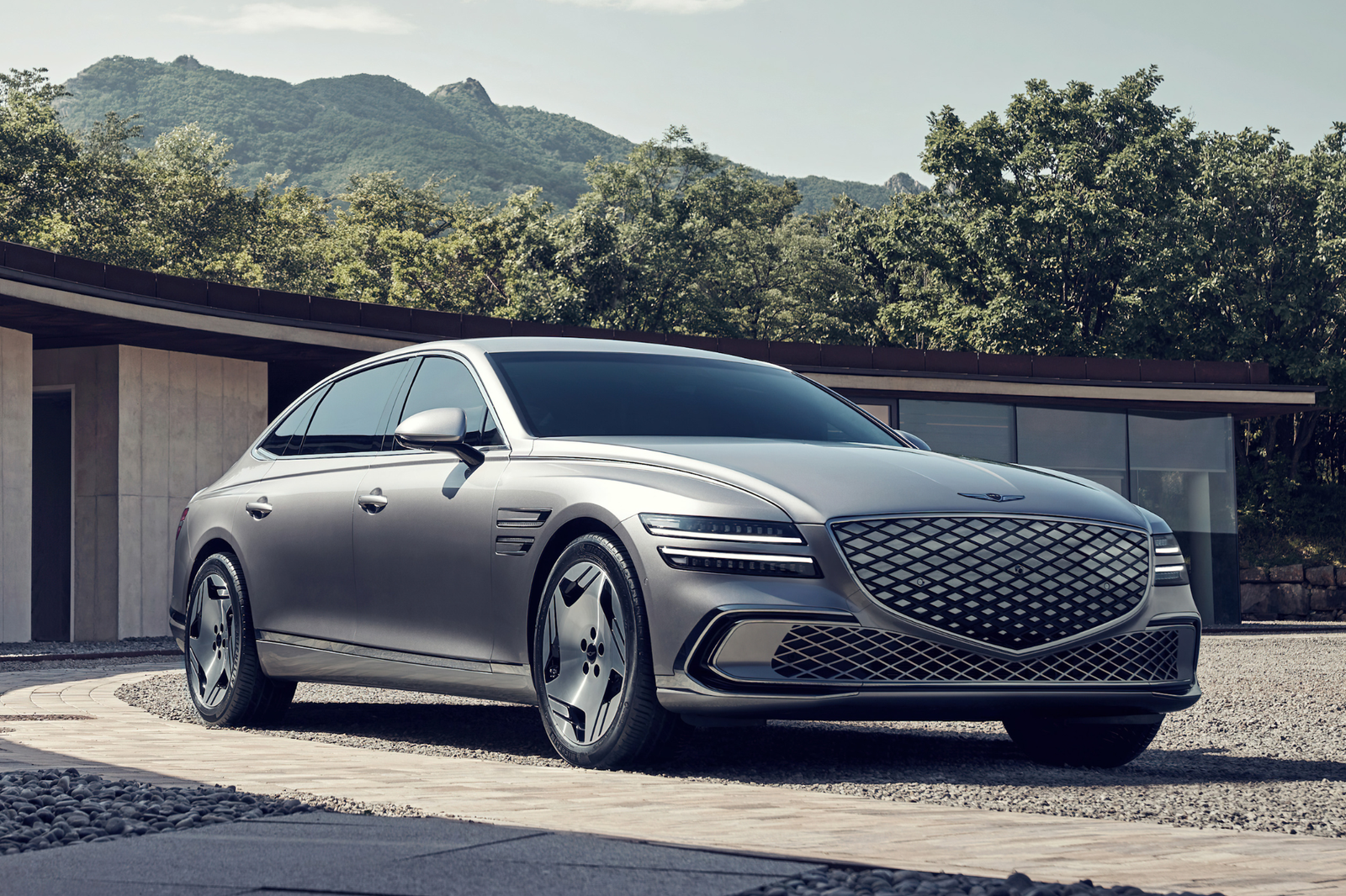 Genesis Recovery Dubai