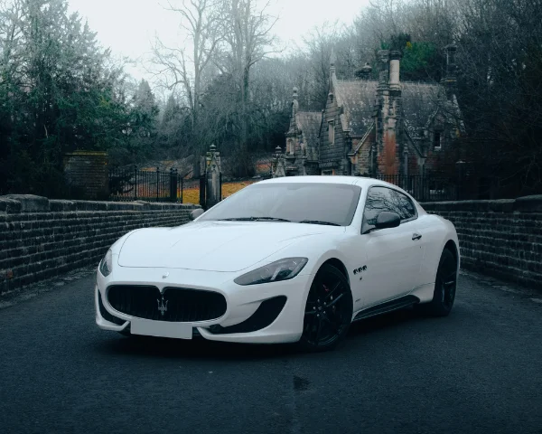 إصلاح مكيفات سيارات مازيراتي في دبي