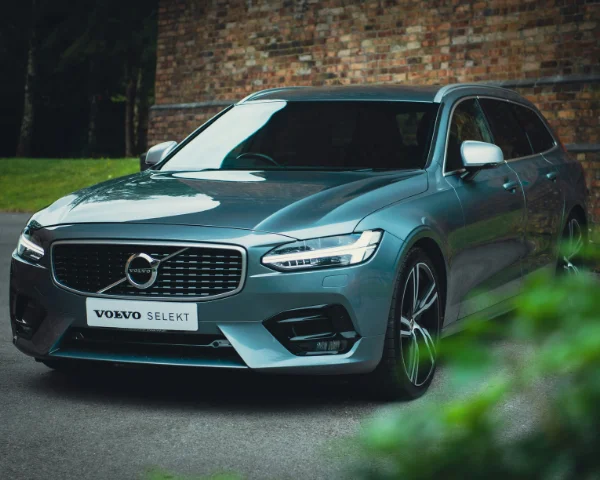 Volvo AC repair in Dubai