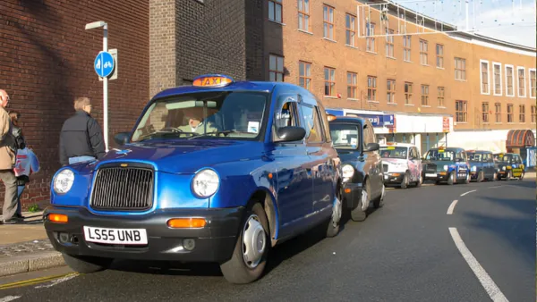 LEVC Oil Change Dubai