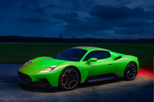 استبدال تيل فرامل مازيراتي في دبي