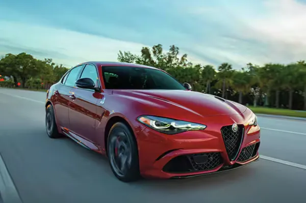 محل دهانات ألفا روميو دبي