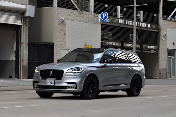 Lincoln Wheel Alignment Dubai