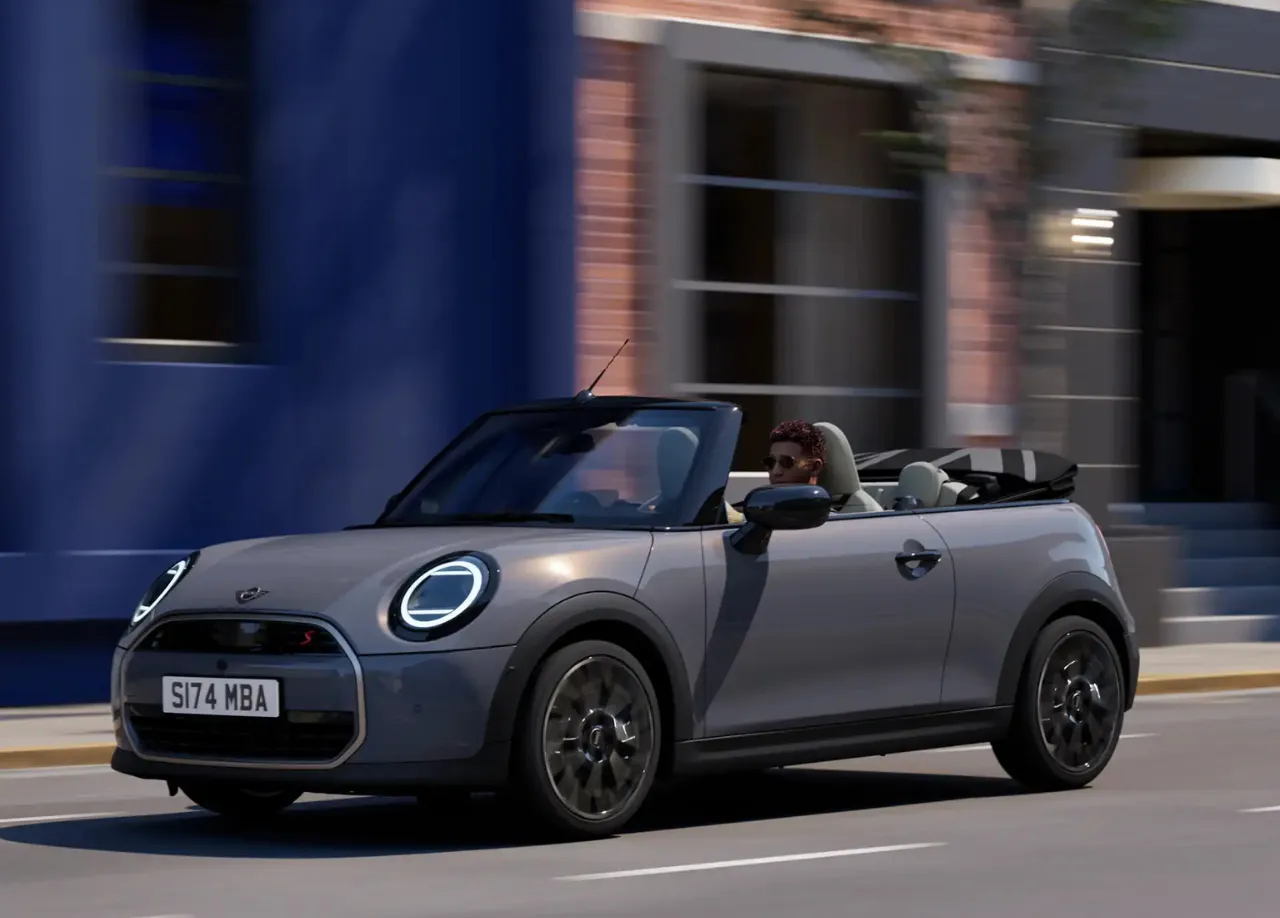 Mini Cooper AC Gas Refilling Dubai