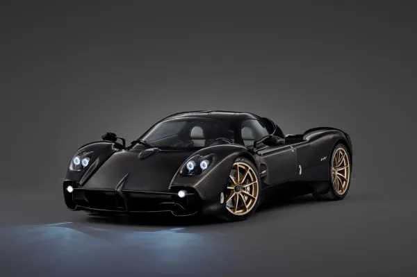 متجر باجاني للدهانات في دبي