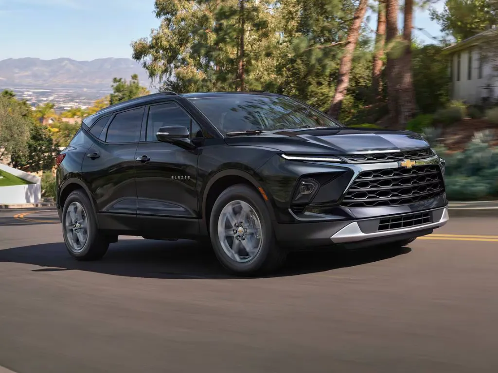 ميكانيكي سيارات شيفروليه بالقرب مني في دبي