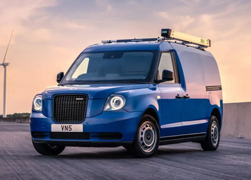 مركز صيانة هياكل السيارات LEVC في دبي