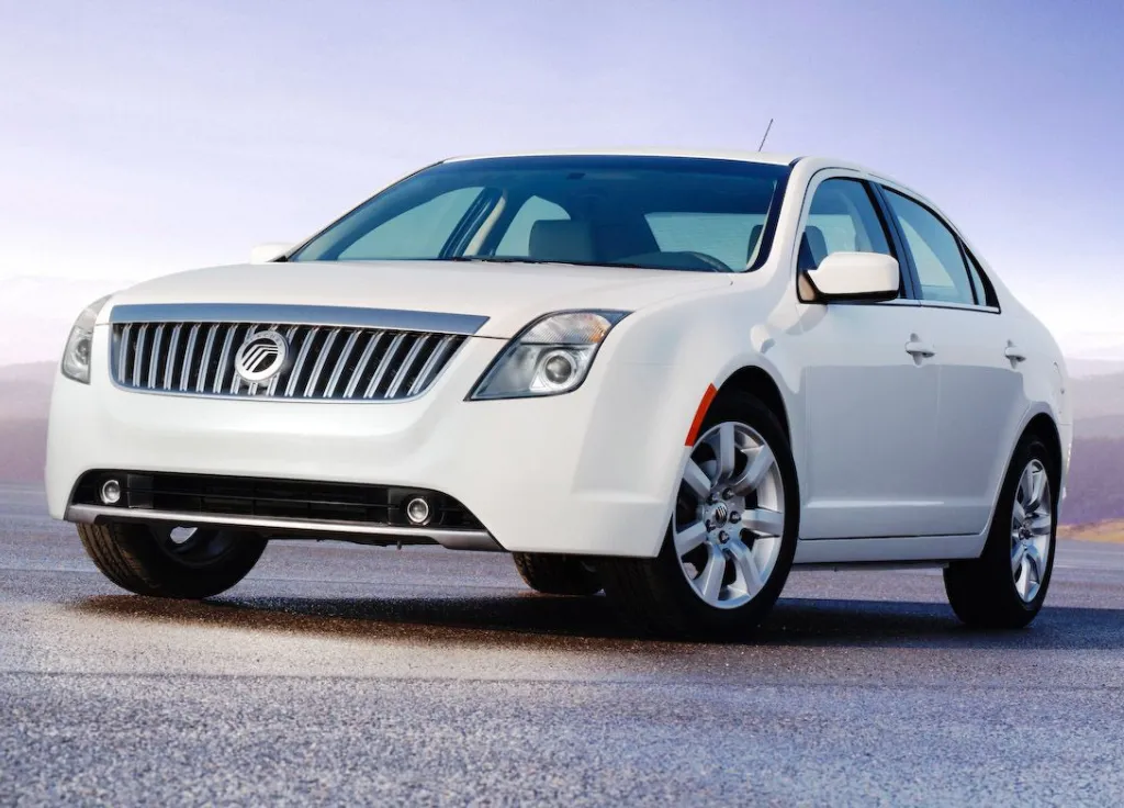 مركز ميركوري لصيانة هياكل السيارات، دبي