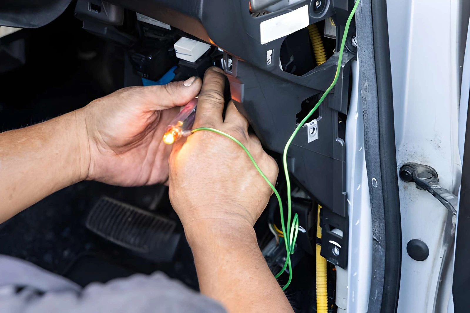 Car Electrical Workshop near me